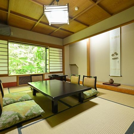 Osakaya Ryokan Kuszacu Kültér fotó