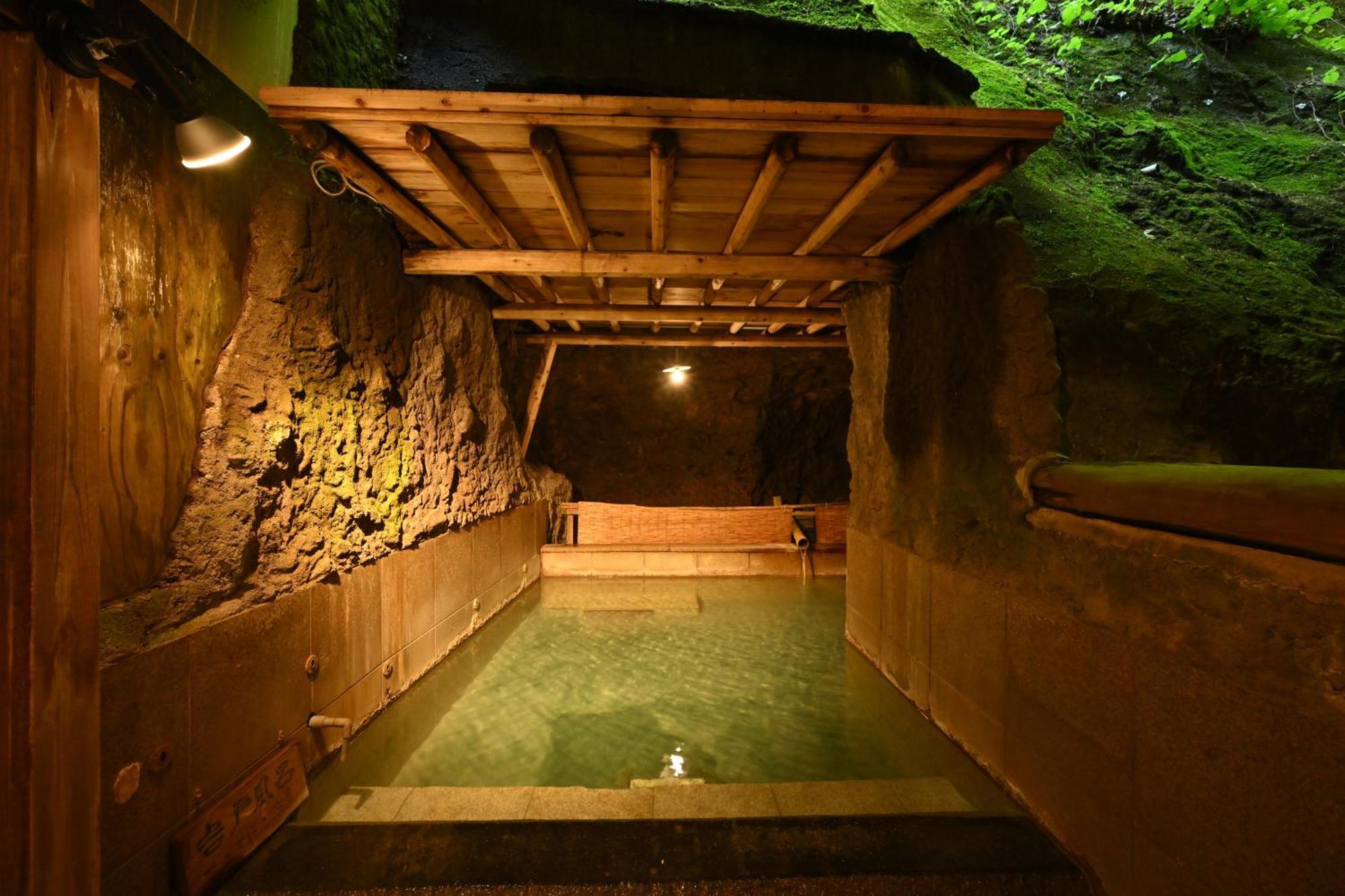 Osakaya Ryokan Kuszacu Kültér fotó