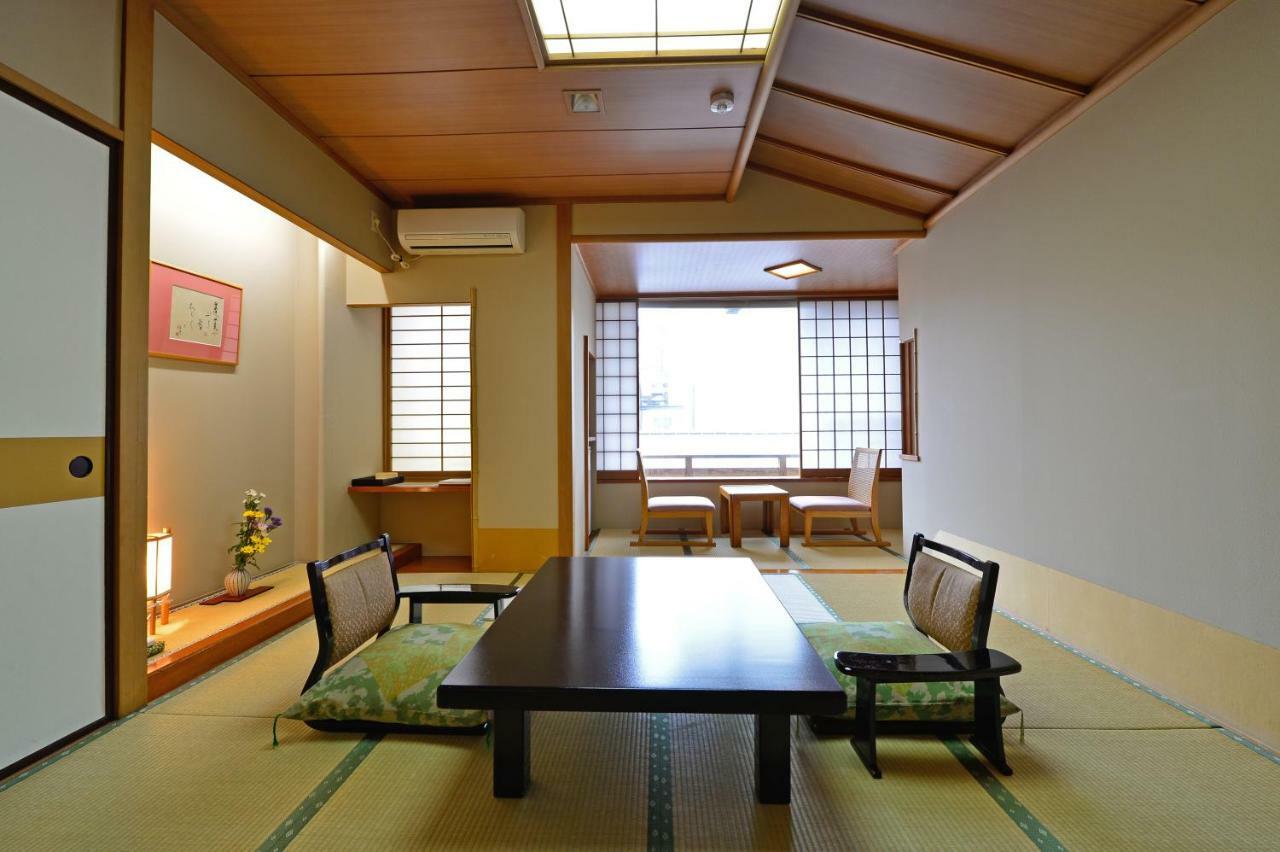 Osakaya Ryokan Kuszacu Kültér fotó